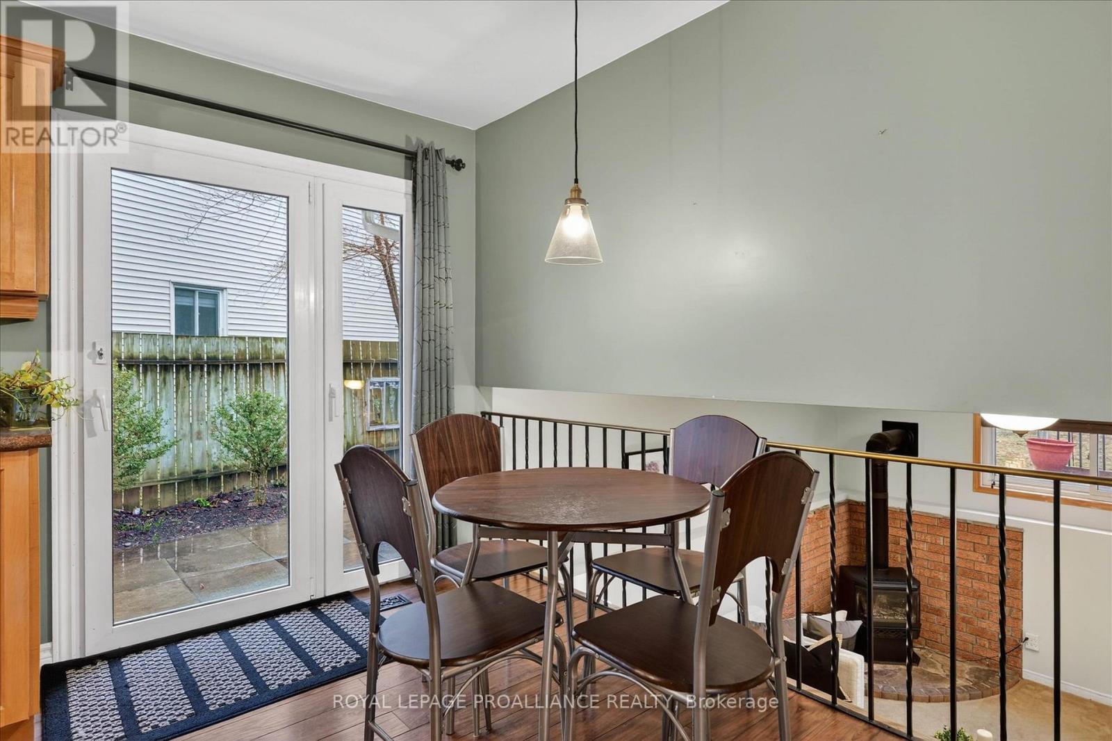 7 Daleview Court, Peterborough, Ontario  K9J 8E6 - Photo 12 - X12990822