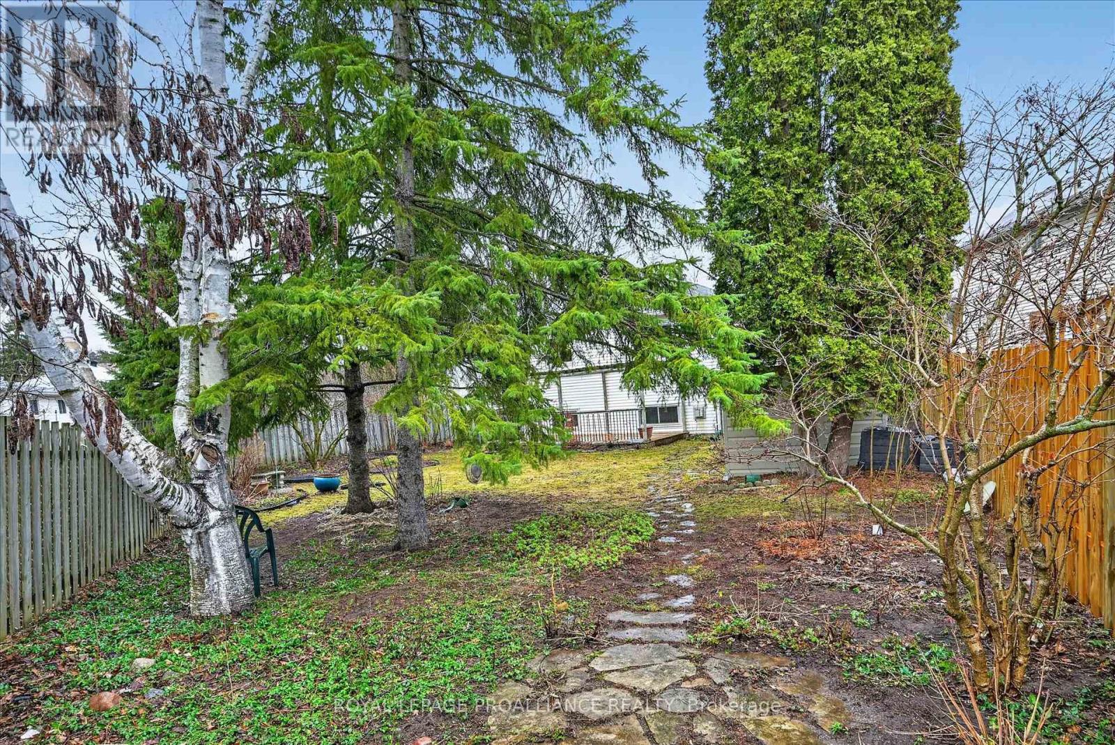 7 Daleview Court, Peterborough, Ontario  K9J 8E6 - Photo 35 - X12990822