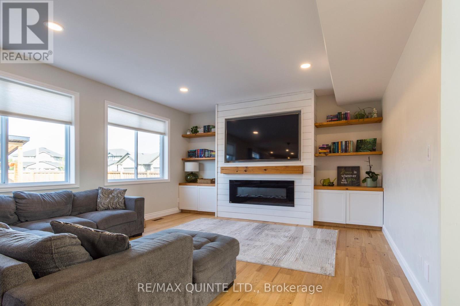 104 Hampton Ridge Drive, Belleville, Ontario  K8N 0E6 - Photo 9 - X12991016