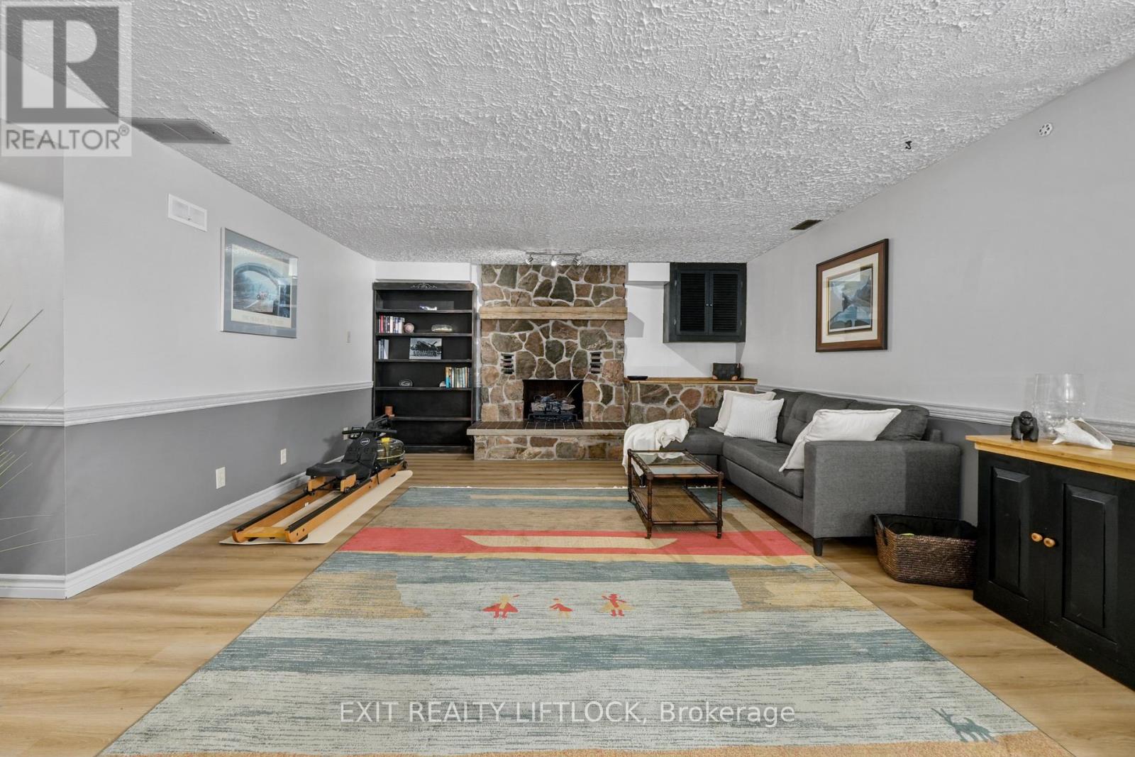 273 Maxwell Avenue, Peterborough, Ontario  K9J 1B4 - Photo 13 - X12991020