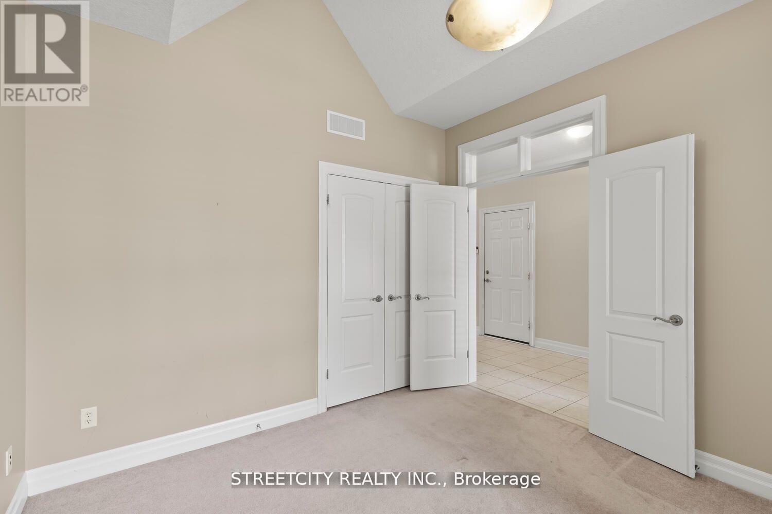 25 - 124 North Centre Road, London North, Ontario  N5X 4R3 - Photo 6 - X12990828