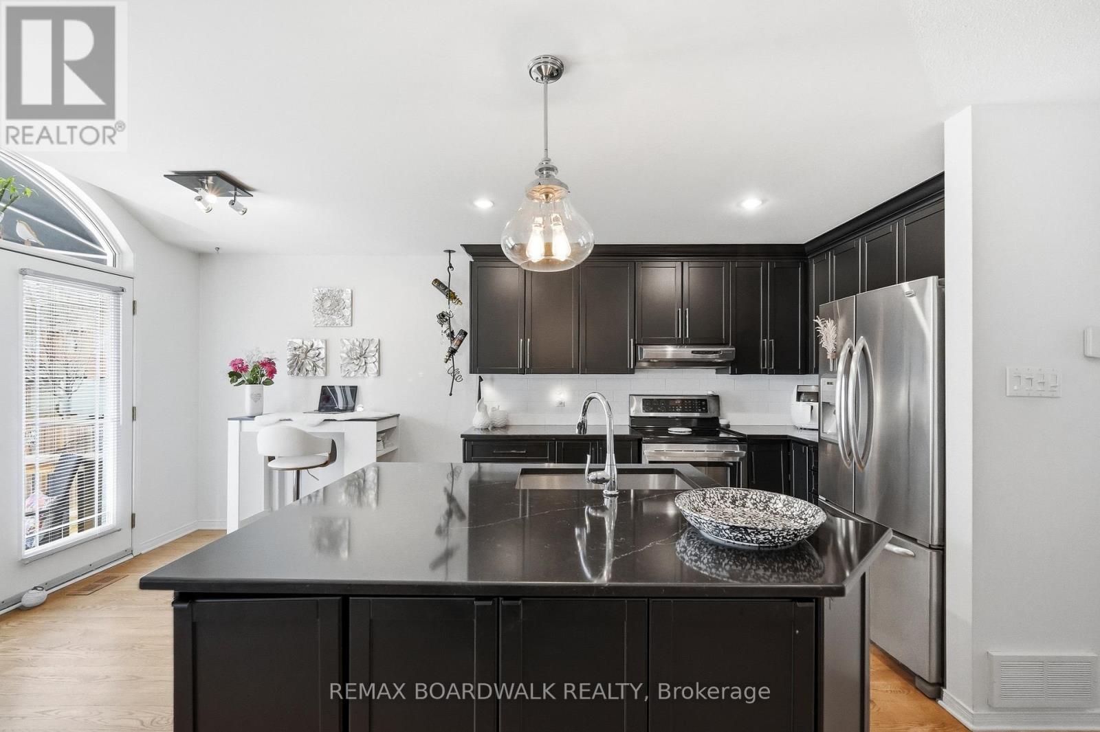 1600 Henri Lauzon Street, Ottawa, Ontario  K1C 7R6 - Photo 13 - X12990738