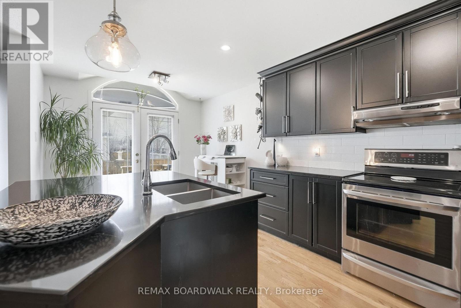 1600 Henri Lauzon Street, Ottawa, Ontario  K1C 7R6 - Photo 14 - X12990738