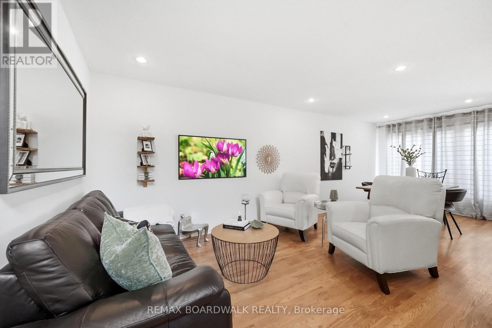 1600 Henri Lauzon Street, Ottawa, Ontario  K1C 7R6 - Photo 6 - X12990738