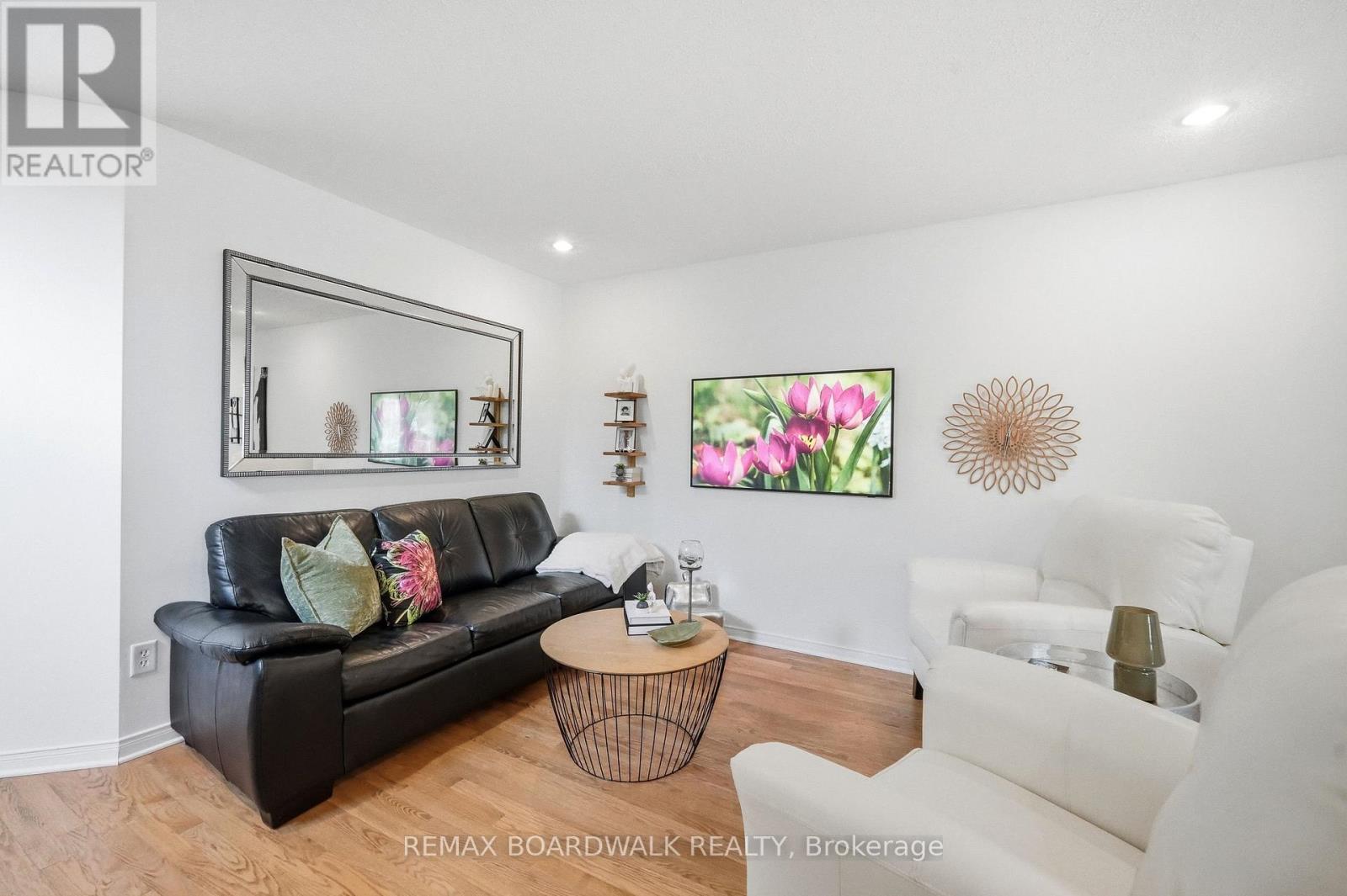 1600 Henri Lauzon Street, Ottawa, Ontario  K1C 7R6 - Photo 7 - X12990738