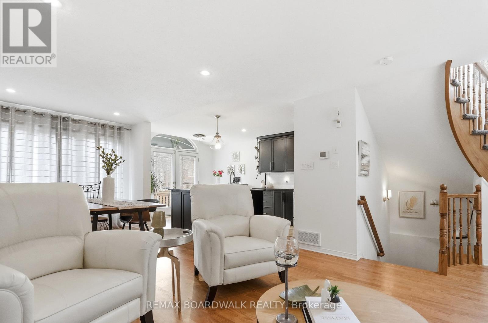 1600 Henri Lauzon Street, Ottawa, Ontario  K1C 7R6 - Photo 9 - X12990738