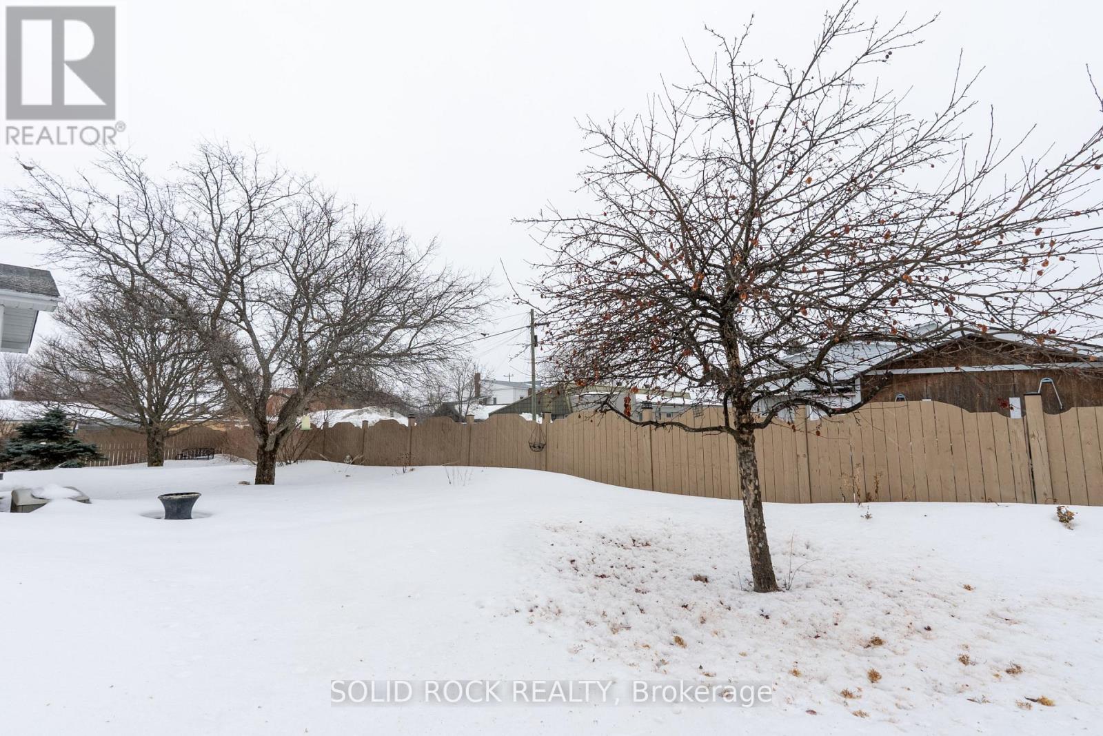 169 Church Street, West Nipissing, Ontario P2B 1H6 - Photo 34 - X12990878