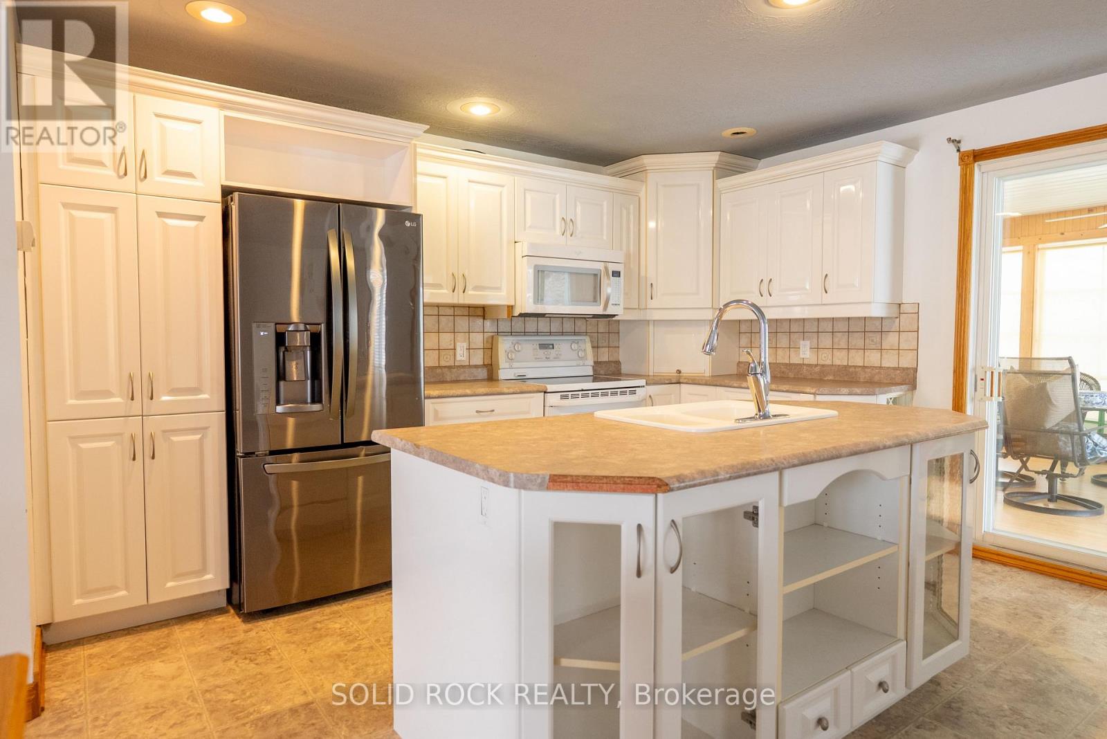 169 Church Street, West Nipissing, Ontario P2B 1H6 - Photo 9 - X12990878