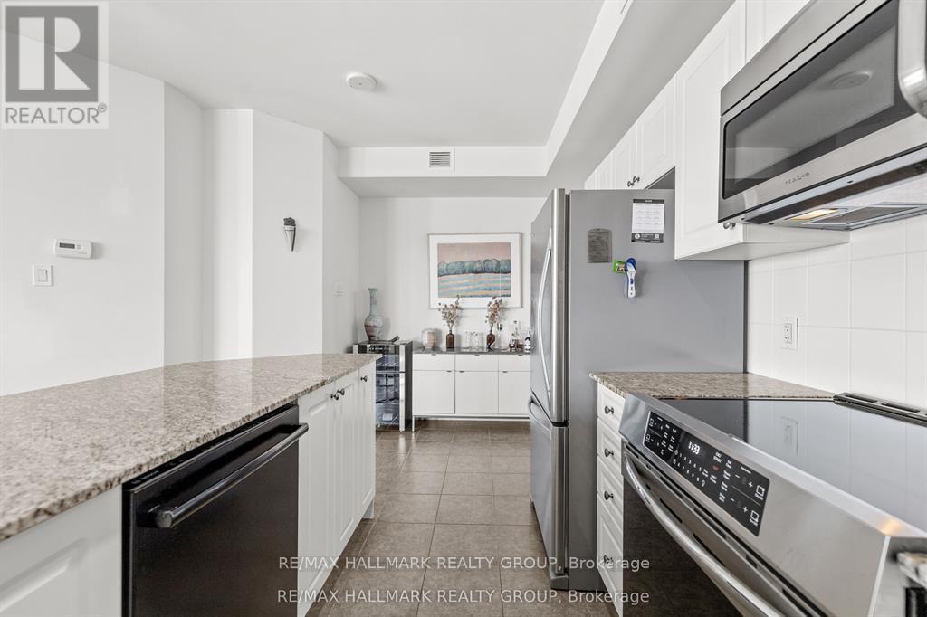 1304 - 90 Landry Street, Ottawa, Ontario K1L 0A9 - Photo 14 - X12990938