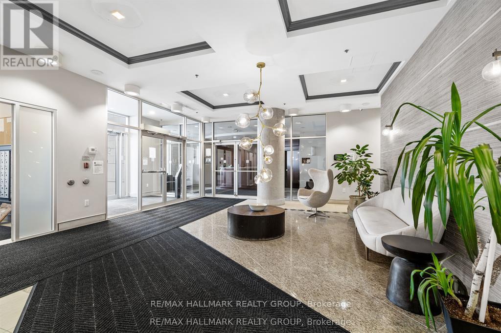 1304 - 90 Landry Street, Ottawa, Ontario K1L 0A9 - Photo 3 - X12990938