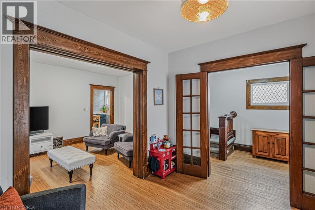 174 Marlborough Street, Brantford, Ontario  N3S 4S9 - Photo 10 - 40818853