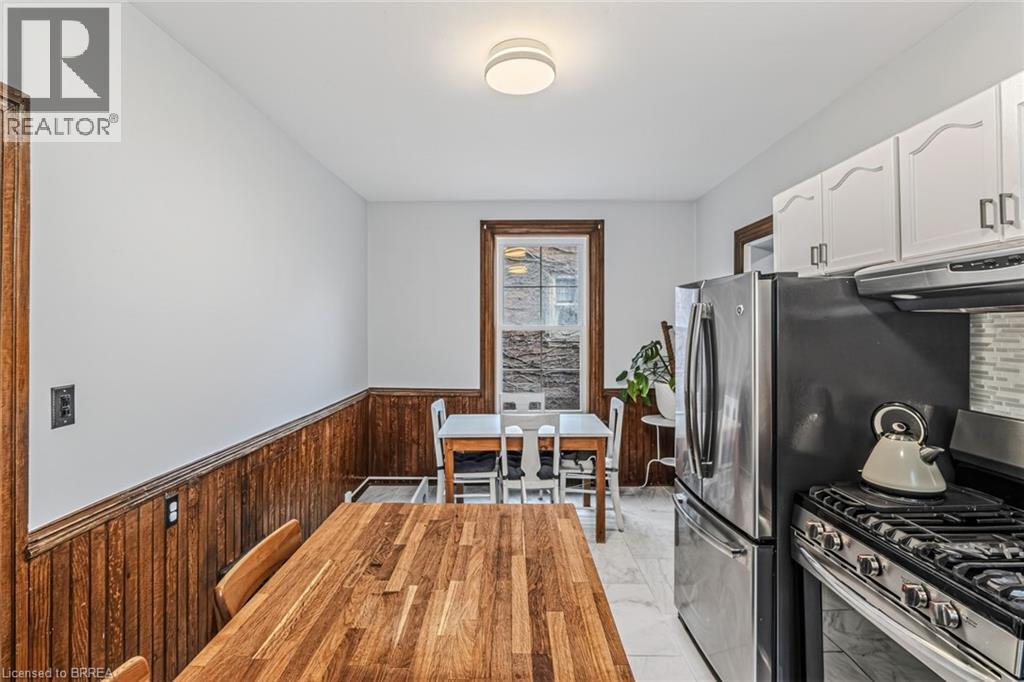 174 Marlborough Street, Brantford, Ontario  N3S 4S9 - Photo 18 - 40818853