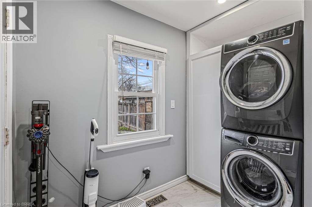 174 Marlborough Street, Brantford, Ontario  N3S 4S9 - Photo 22 - 40818853