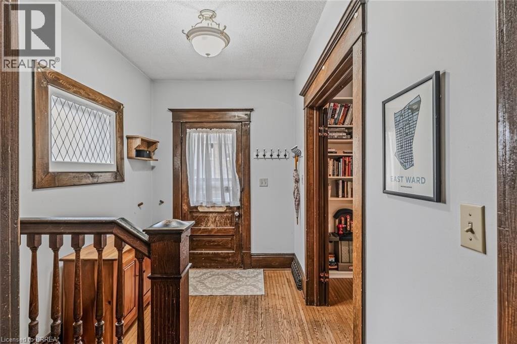 174 Marlborough Street, Brantford, Ontario  N3S 4S9 - Photo 7 - 40818853