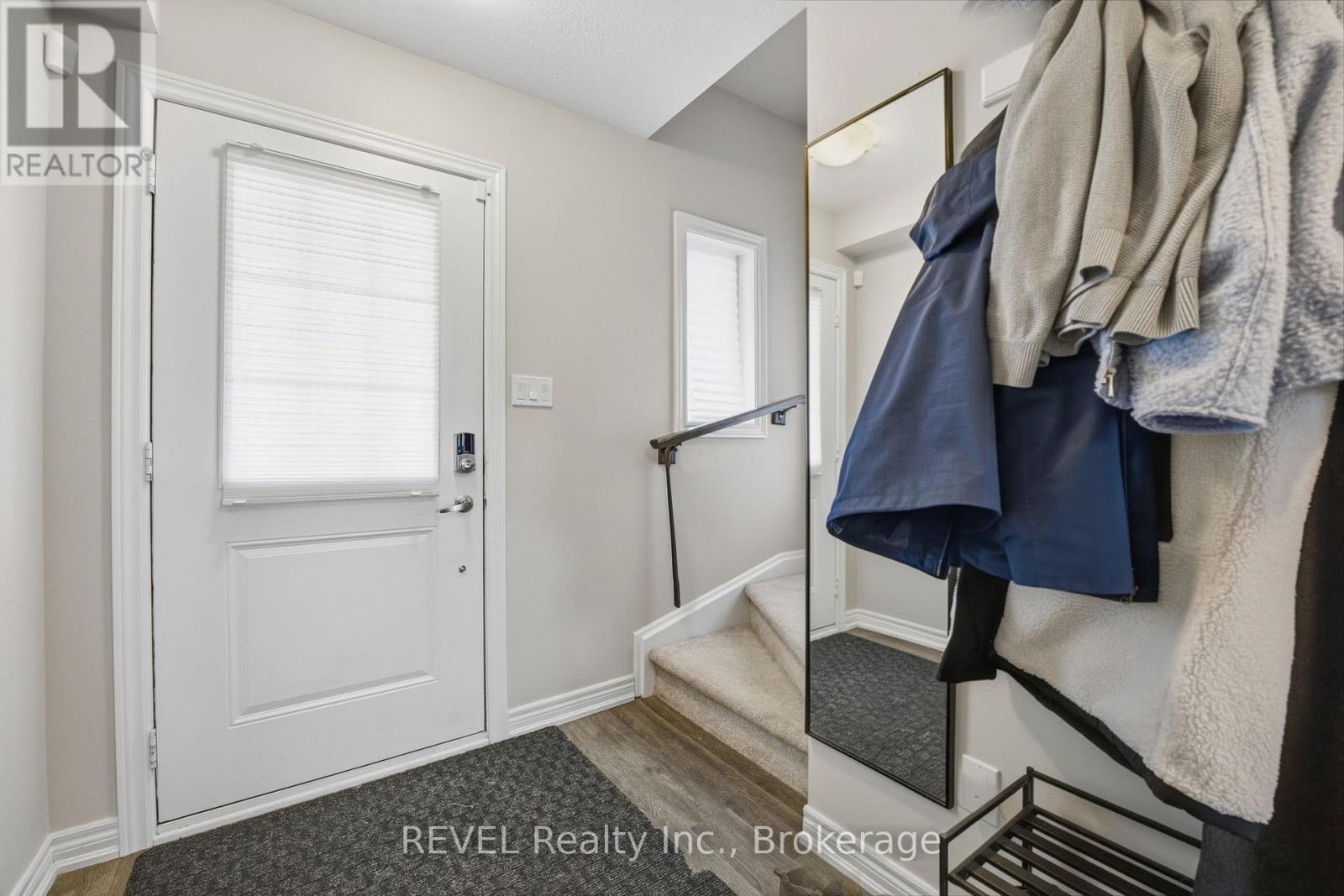 20 - 19 Scarlett Common, St. Catharines, Ontario  L2P 0C4 - Photo 6 - X12990874