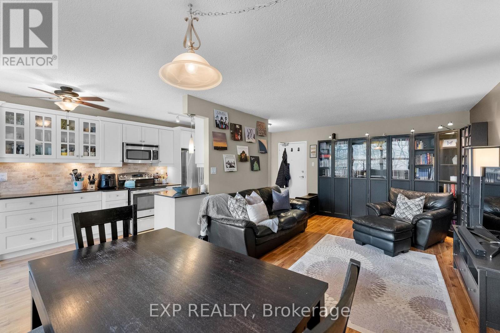 407 - 6390 Huggins Street, Niagara Falls, Ontario  L2J 1H1 - Photo 13 - X12990946