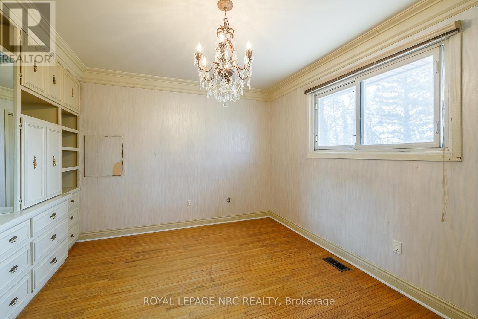 20 Old Coach Road, St. Catharines, Ontario  L2N 2P3 - Photo 26 - X12990982