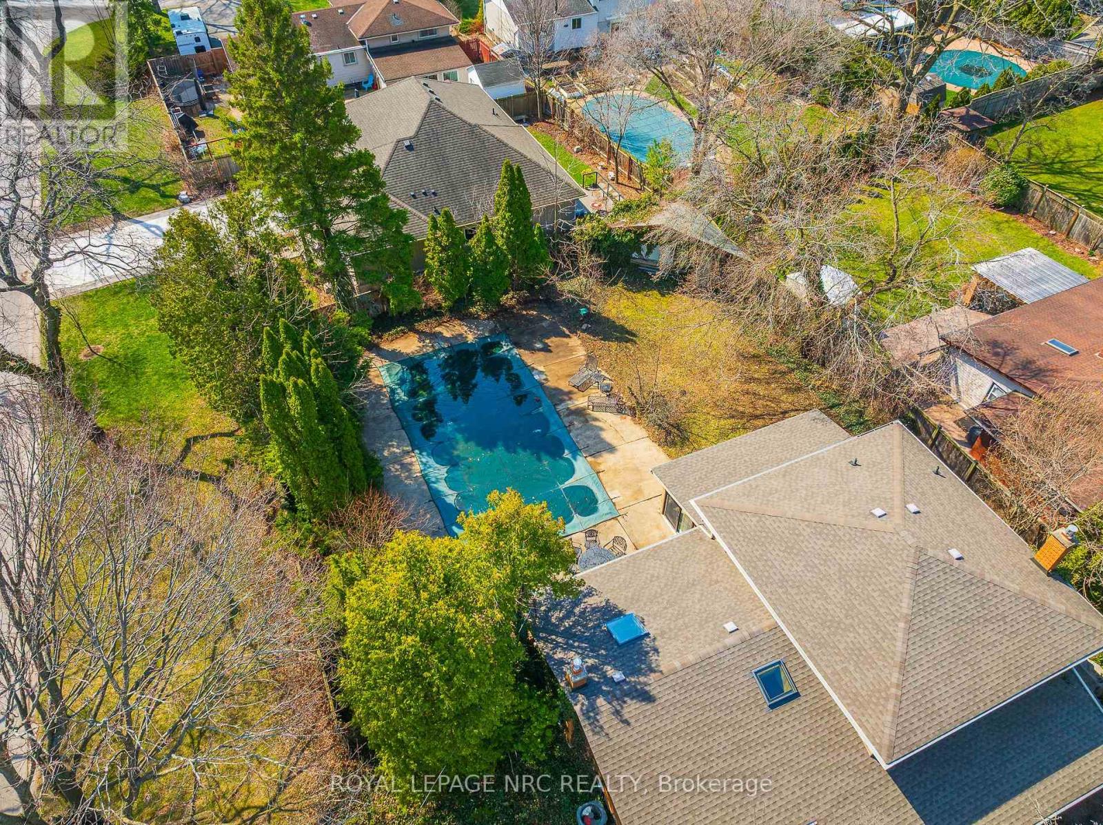 20 Old Coach Road, St. Catharines, Ontario  L2N 2P3 - Photo 37 - X12990982