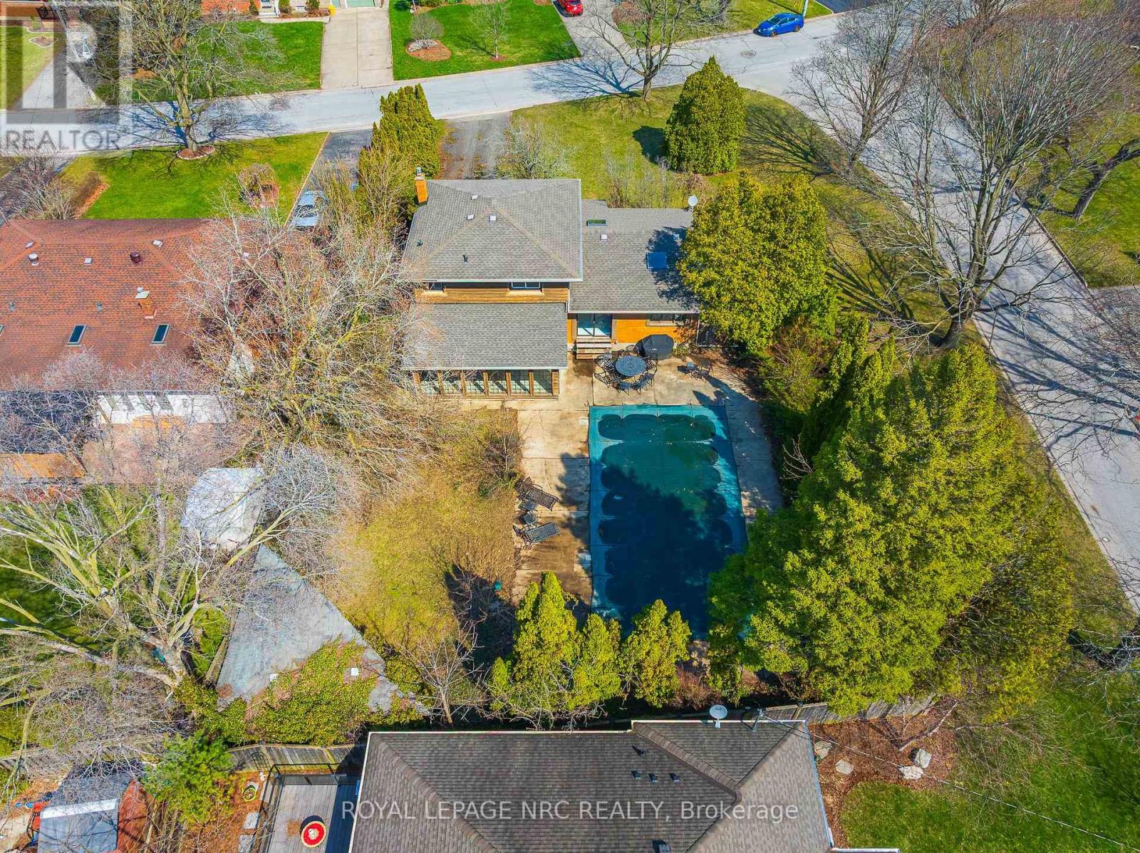 20 Old Coach Road, St. Catharines, Ontario  L2N 2P3 - Photo 39 - X12990982