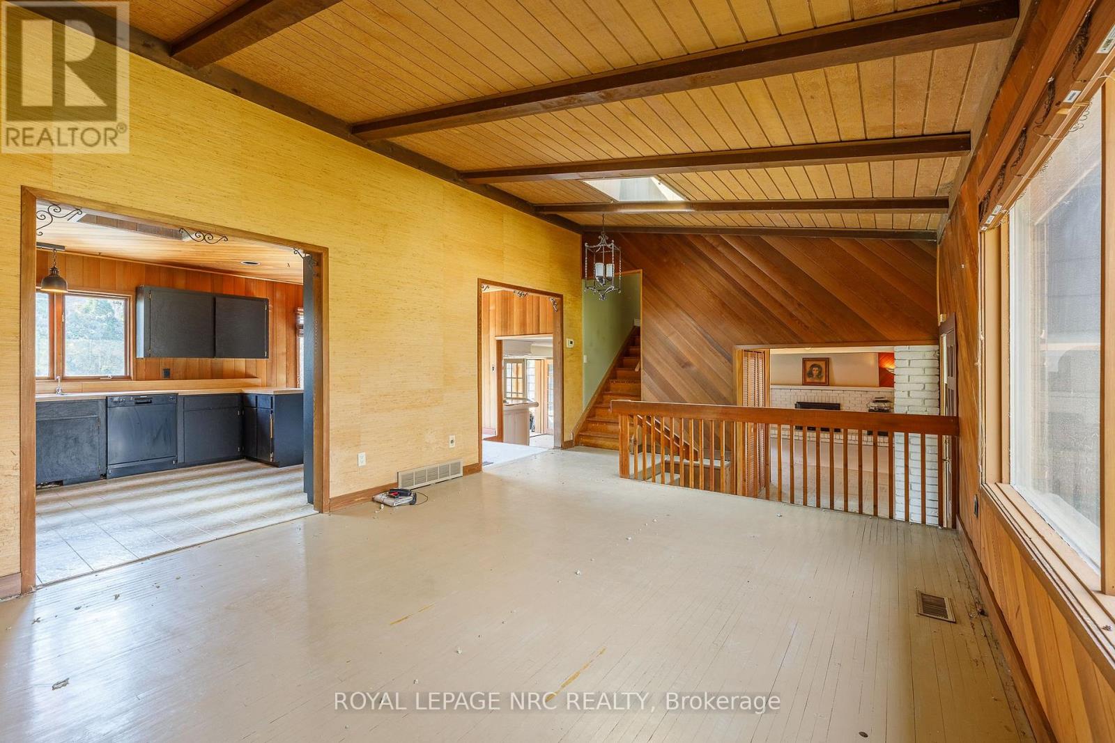 20 Old Coach Road, St. Catharines, Ontario  L2N 2P3 - Photo 9 - X12990982