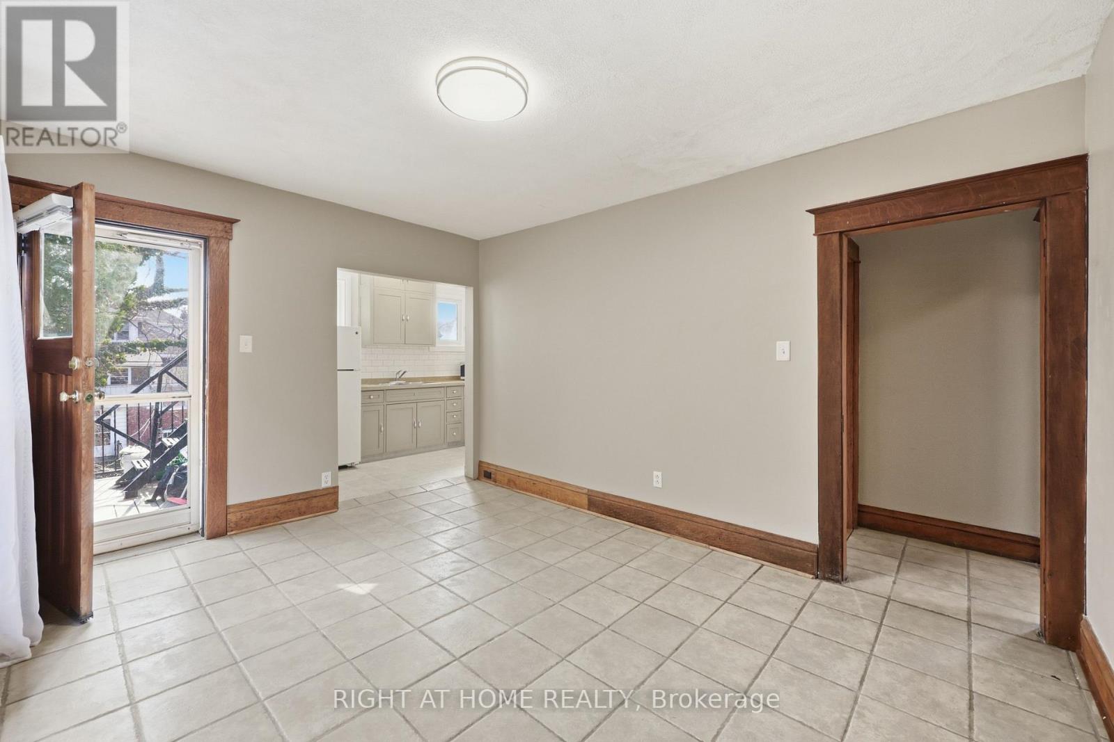 2 - 65 Fairholt Road S, Hamilton, Ontario  L8M 2T5 - Photo 17 - X12983830