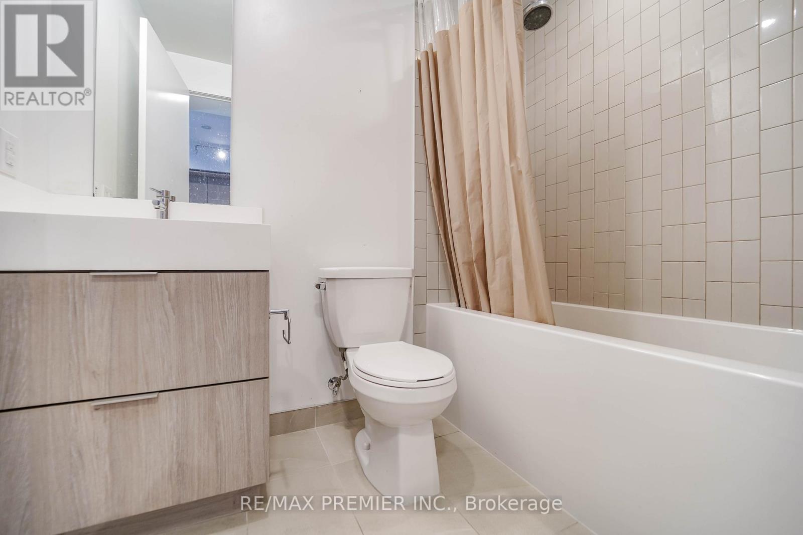 1309 - 130 River Street, Toronto, Ontario  M5A 0R8 - Photo 16 - C12830014