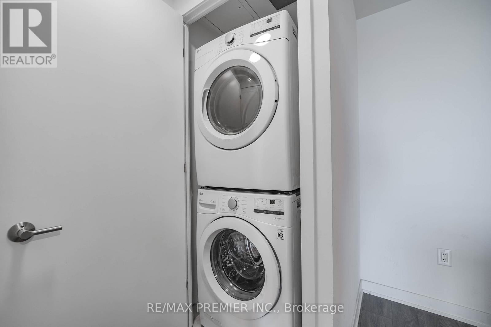 1309 - 130 River Street, Toronto, Ontario  M5A 0R8 - Photo 17 - C12830014