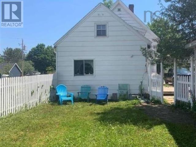 49 Chapel Street, Parrsboro, Nova Scotia  B0M 1S0 - Photo 3 - 202607186