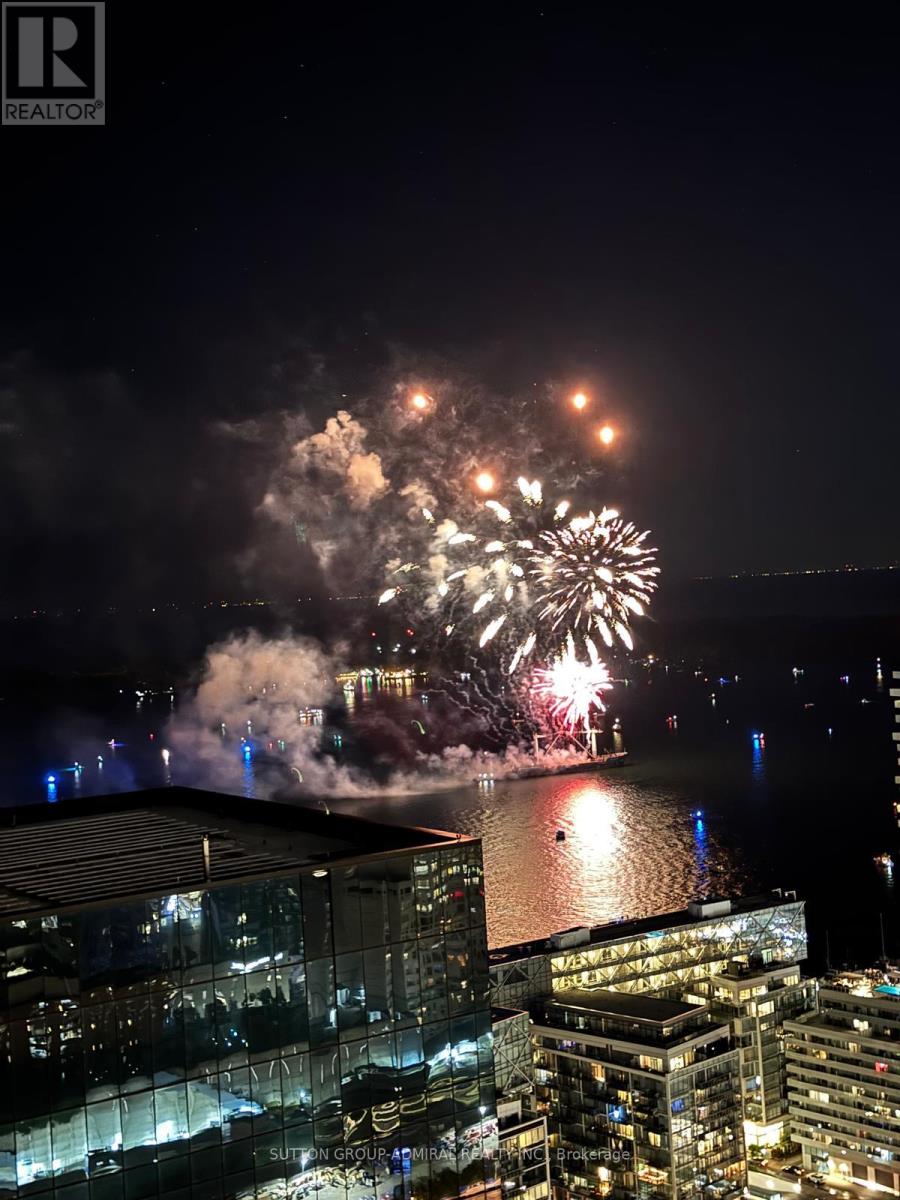 4810 - 138 Downes Street, Toronto, Ontario  M5E 0E4 - Photo 18 - C12990780