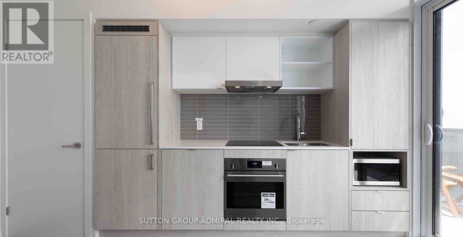 4810 - 138 Downes Street, Toronto, Ontario  M5E 0E4 - Photo 2 - C12990780