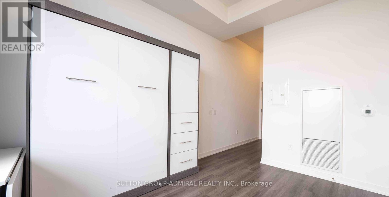 4810 - 138 Downes Street, Toronto, Ontario  M5E 0E4 - Photo 4 - C12990780