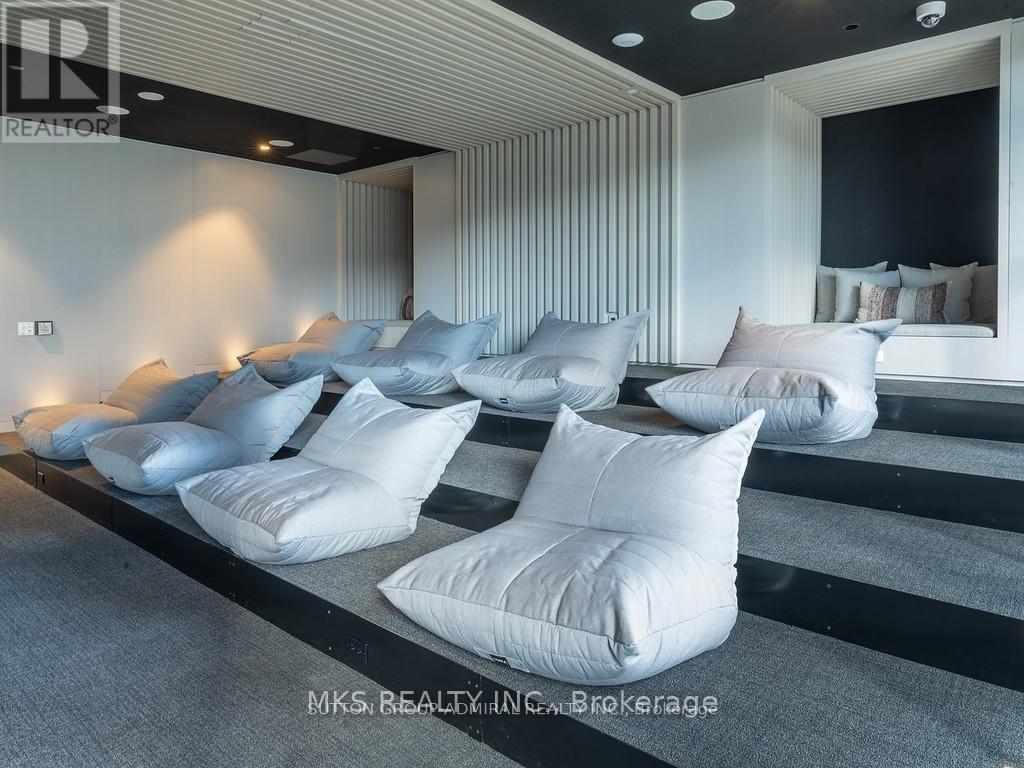 4810 - 138 Downes Street, Toronto, Ontario  M5E 0E4 - Photo 45 - C12990780