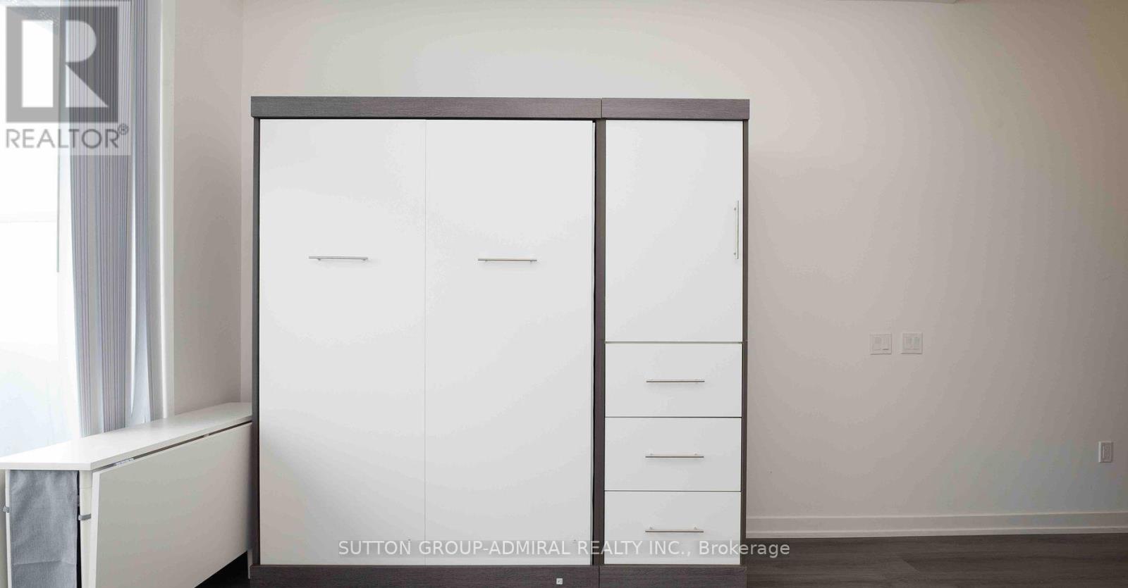 4810 - 138 Downes Street, Toronto, Ontario  M5E 0E4 - Photo 5 - C12990780