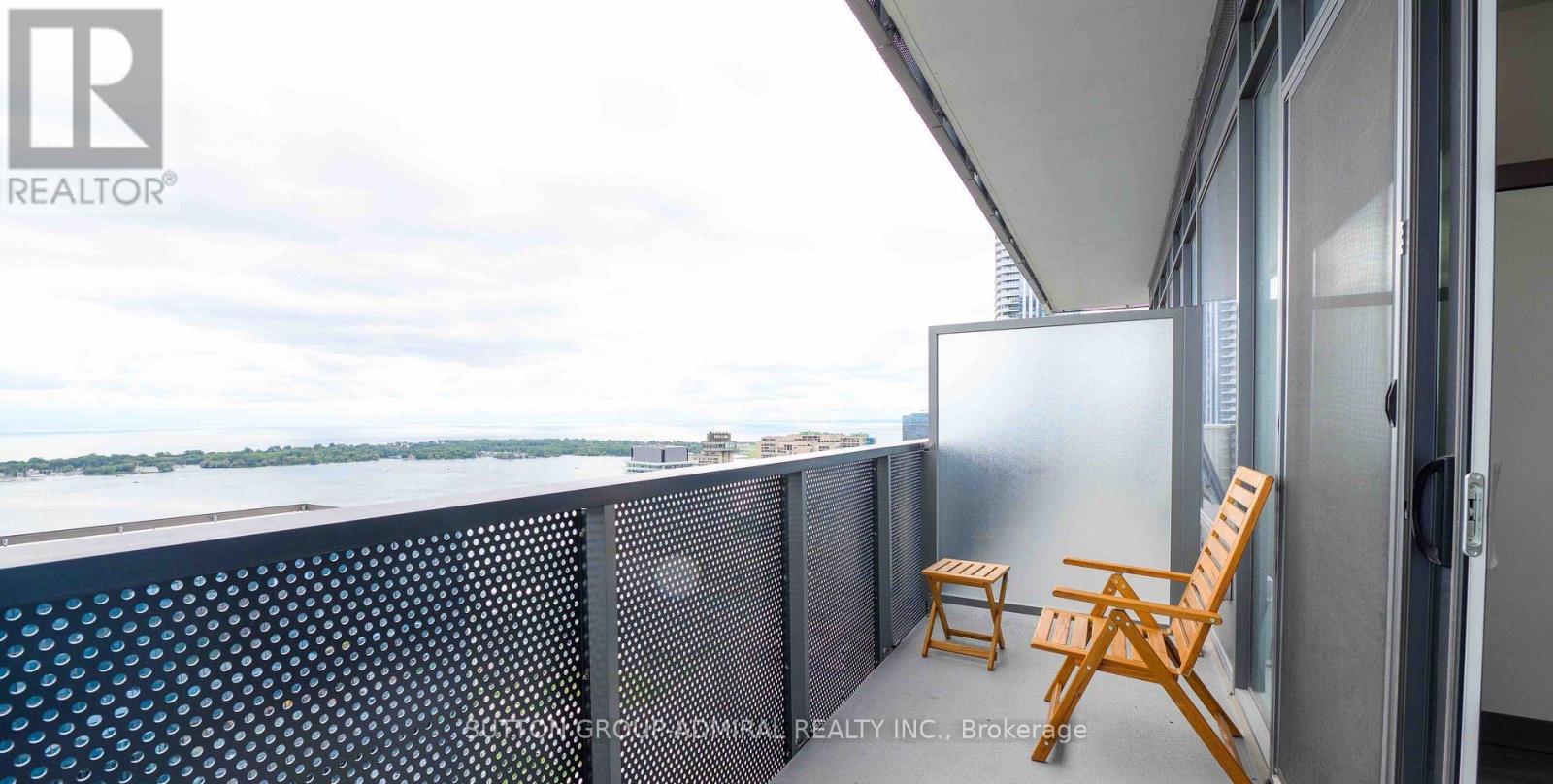 4810 - 138 Downes Street, Toronto, Ontario  M5E 0E4 - Photo 9 - C12990780