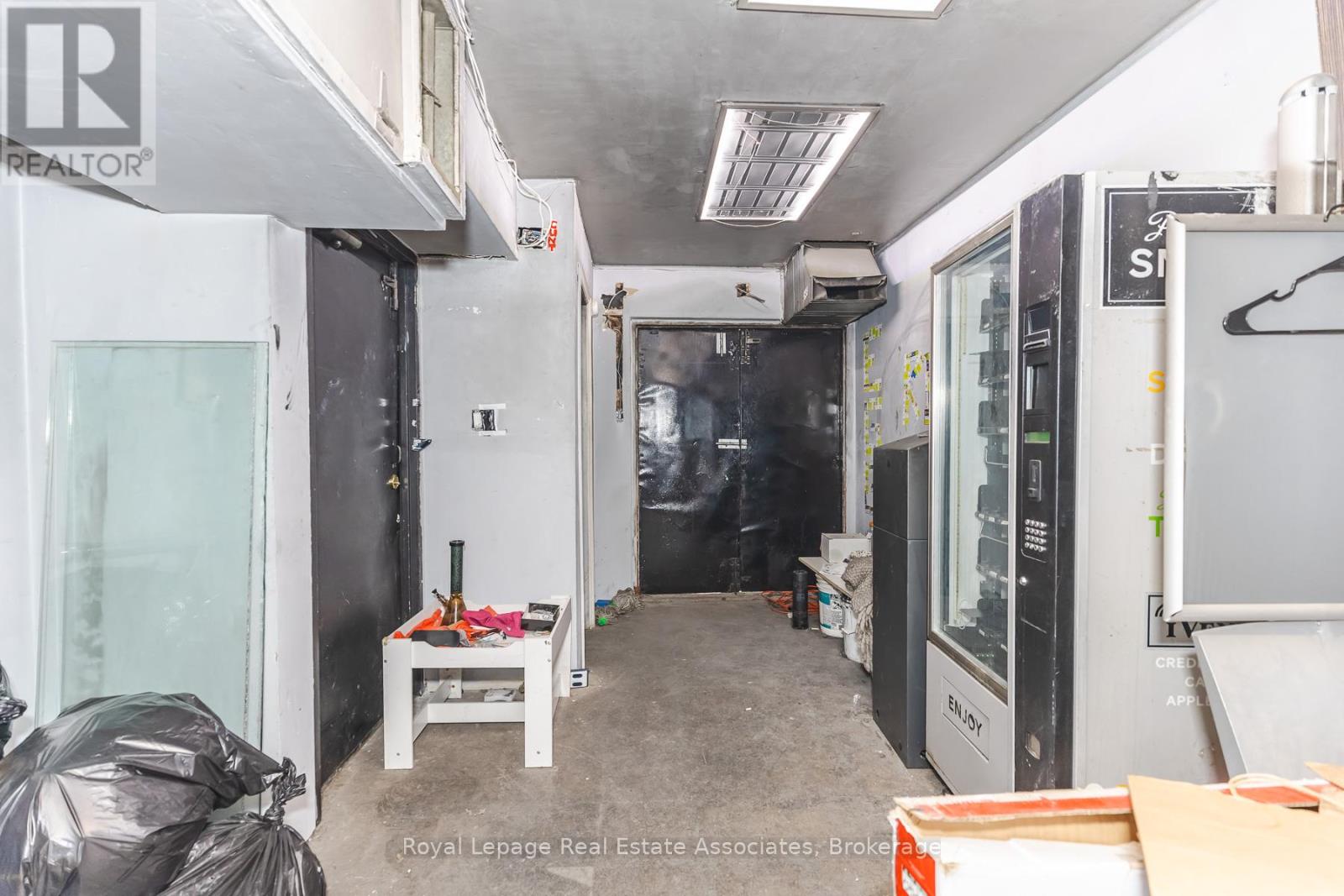 452 Queen Street W, Toronto, Ontario  M5V 2A8 - Photo 10 - C12990792