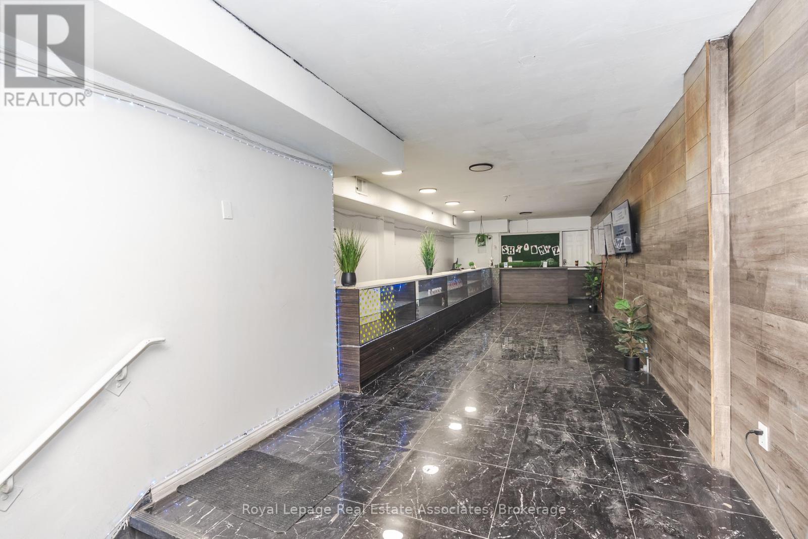 452 Queen Street W, Toronto, Ontario  M5V 2A8 - Photo 3 - C12990792