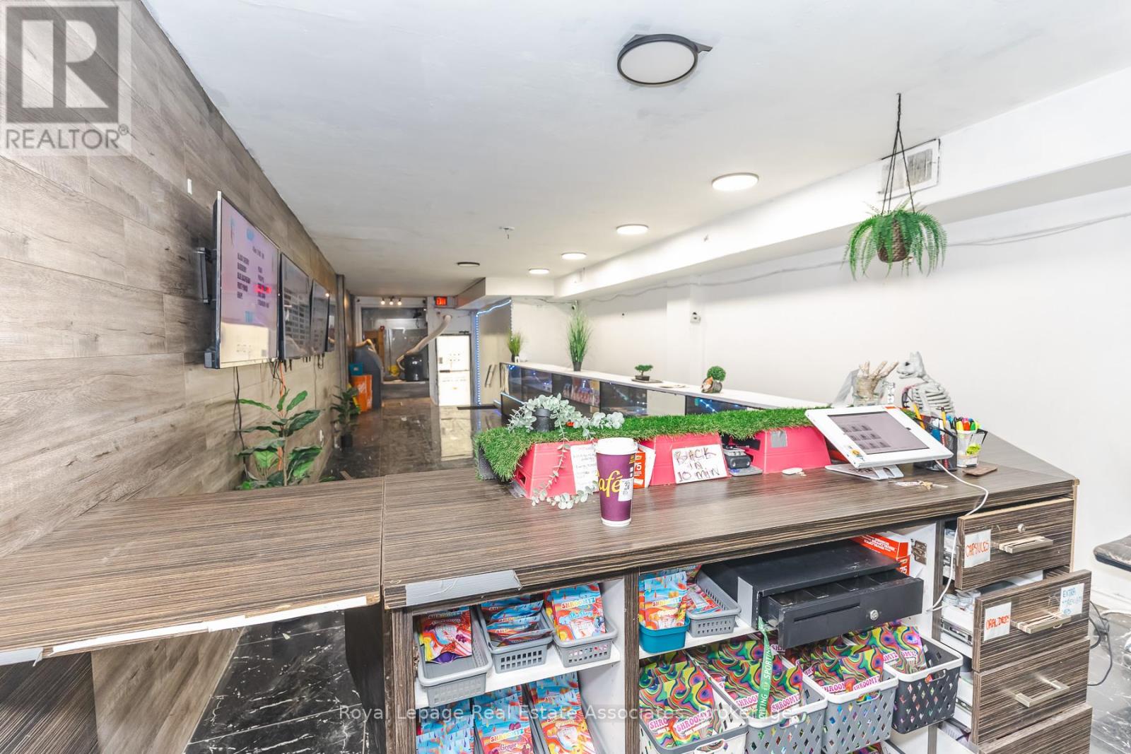 452 Queen Street W, Toronto, Ontario  M5V 2A8 - Photo 7 - C12990792