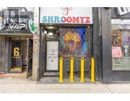 452 QUEEN STREET W, Toronto, Ontario
