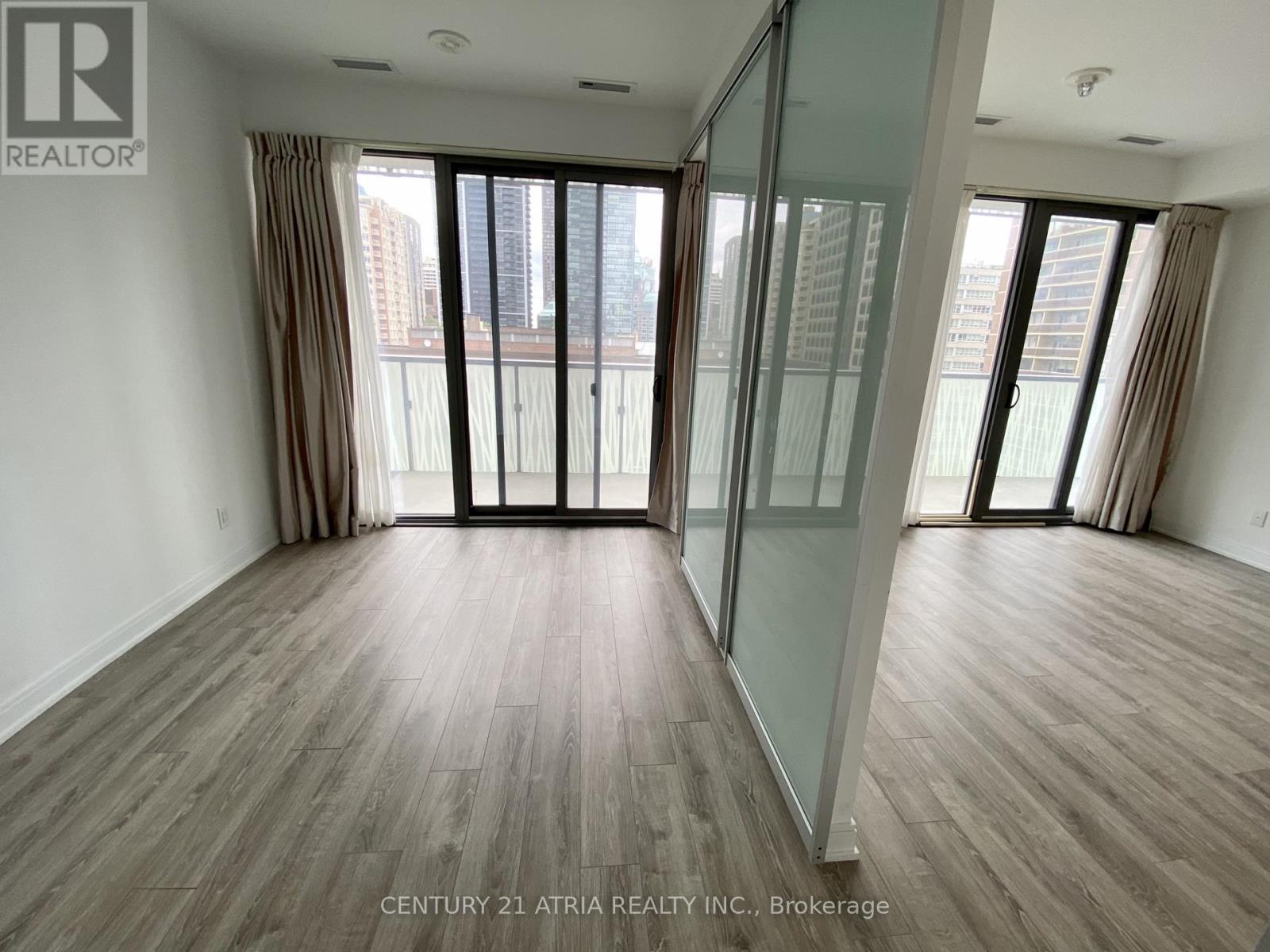 901 - 50 Charles Street E, Toronto, Ontario  M4Y 0C3 - Photo 12 - C12990868