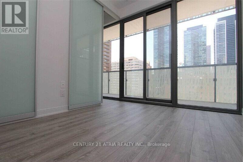 901 - 50 Charles Street E, Toronto, Ontario  M4Y 0C3 - Photo 18 - C12990868