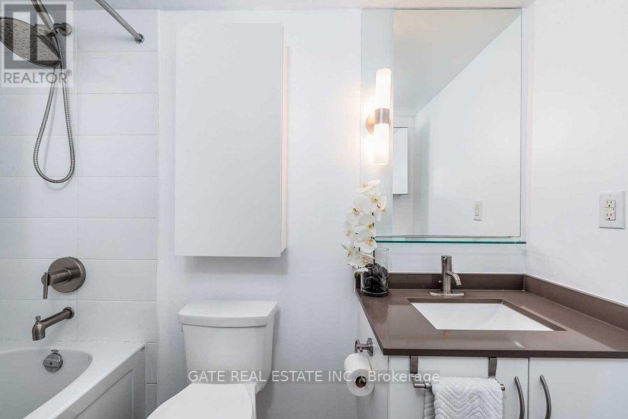 801 - 320 Richmond Street E, Toronto, Ontario  M5A 1P9 - Photo 16 - C12990886