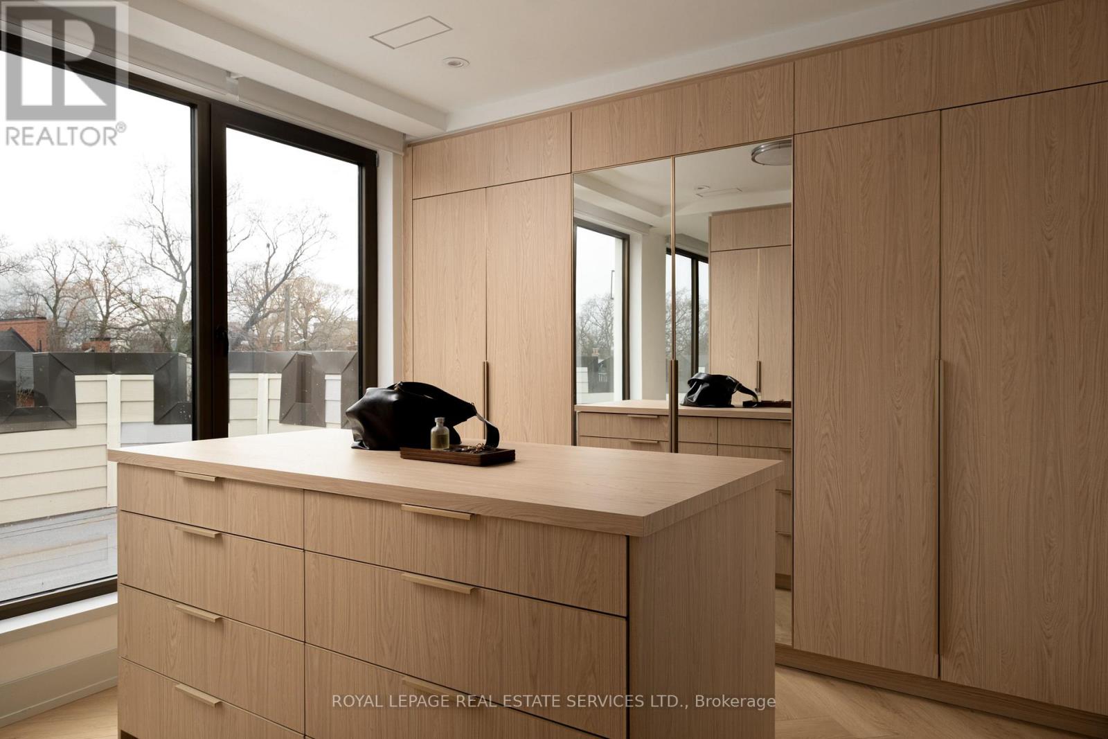 Fourth Level - 32 Rowanwood Avenue, Toronto, Ontario  M4W 1Y7 - Photo 15 - C12990900