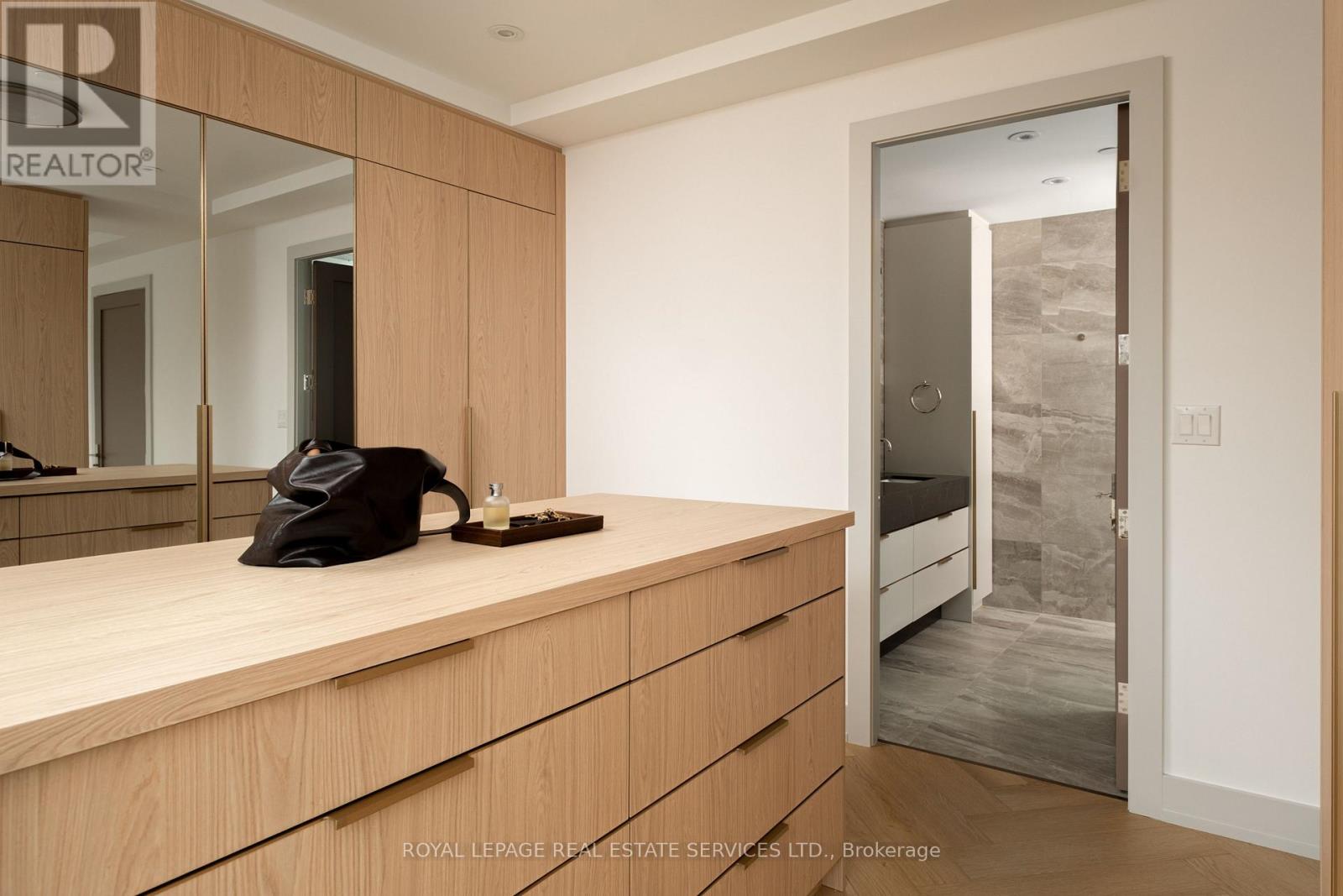 Fourth Level - 32 Rowanwood Avenue, Toronto, Ontario  M4W 1Y7 - Photo 20 - C12990900