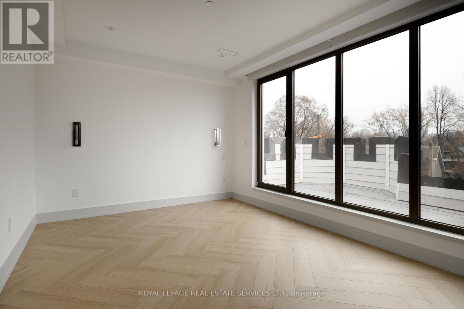 Fourth Level - 32 Rowanwood Avenue, Toronto, Ontario  M4W 1Y7 - Photo 24 - C12990900