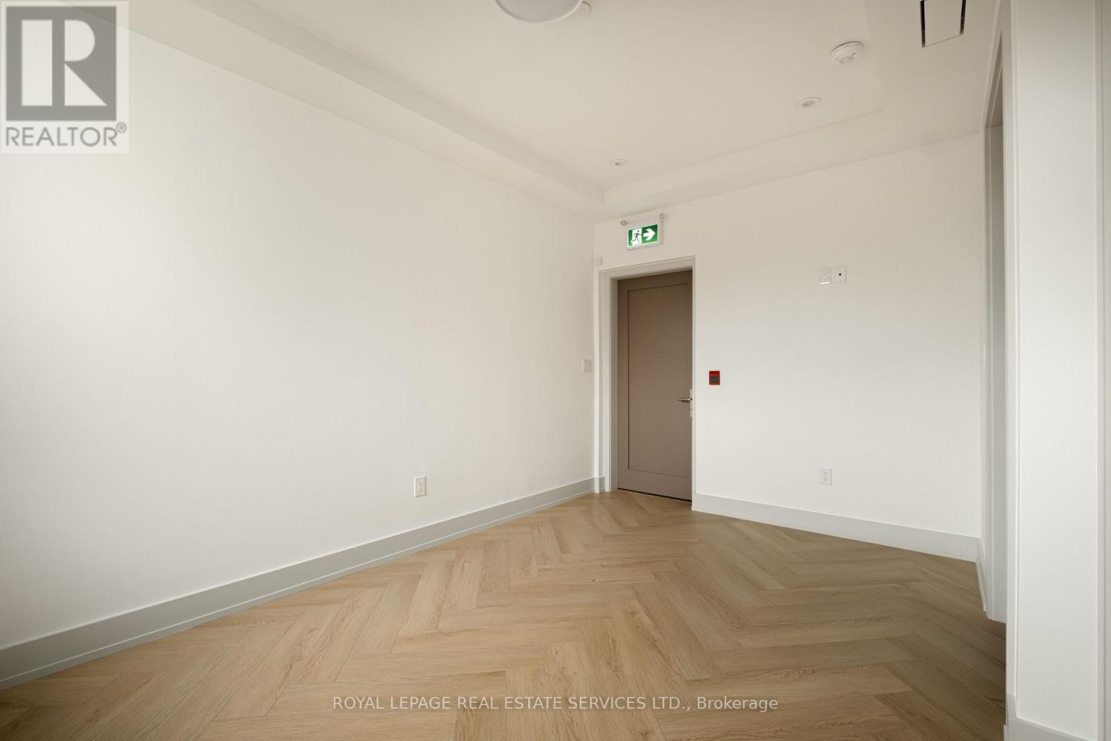 Fourth Level - 32 Rowanwood Avenue, Toronto, Ontario  M4W 1Y7 - Photo 29 - C12990900