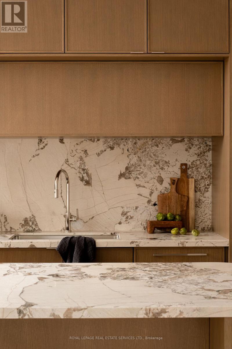 Fourth Level - 32 Rowanwood Avenue, Toronto, Ontario  M4W 1Y7 - Photo 7 - C12990900