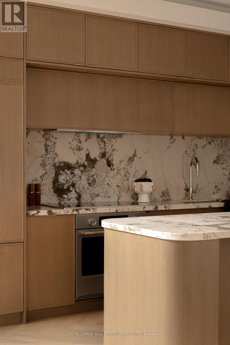 Fourth Level - 32 Rowanwood Avenue, Toronto, Ontario  M4W 1Y7 - Photo 8 - C12990900