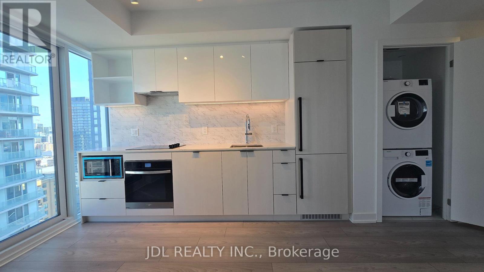 2306 - 252 Church Street, Toronto, Ontario  M5B 1Z2 - Photo 2 - C12990918