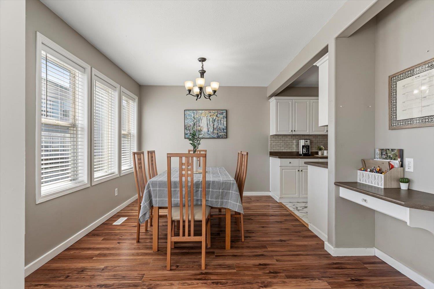 112 5765 Vedder Road, Garrison Crossing, Chilliwack, British Columbia  V2R 1C3 - Photo 9 - R3109413