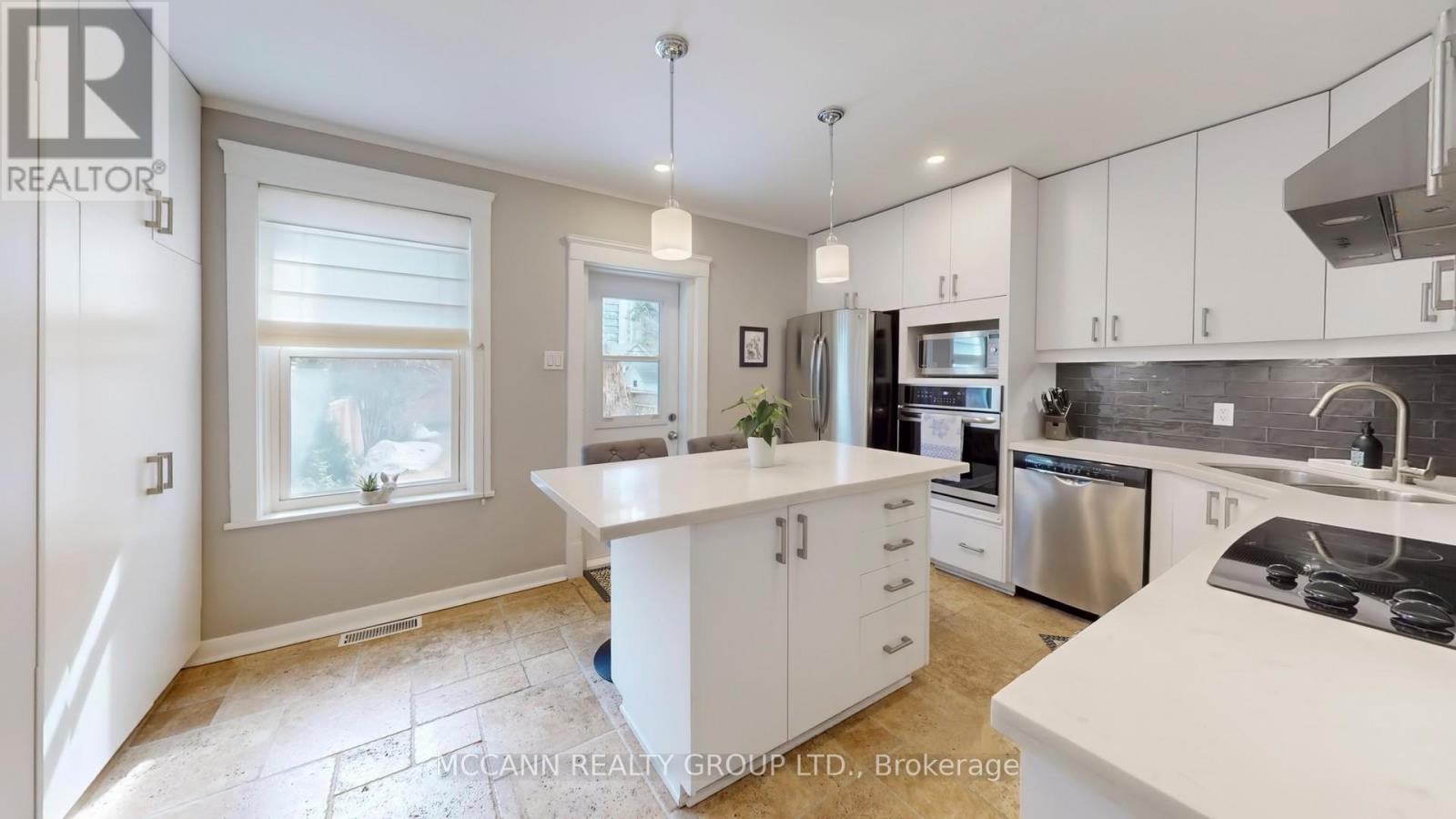 109 Sherwood Avenue, Toronto, Ontario  M4P 2A6 - Photo 10 - C12991014